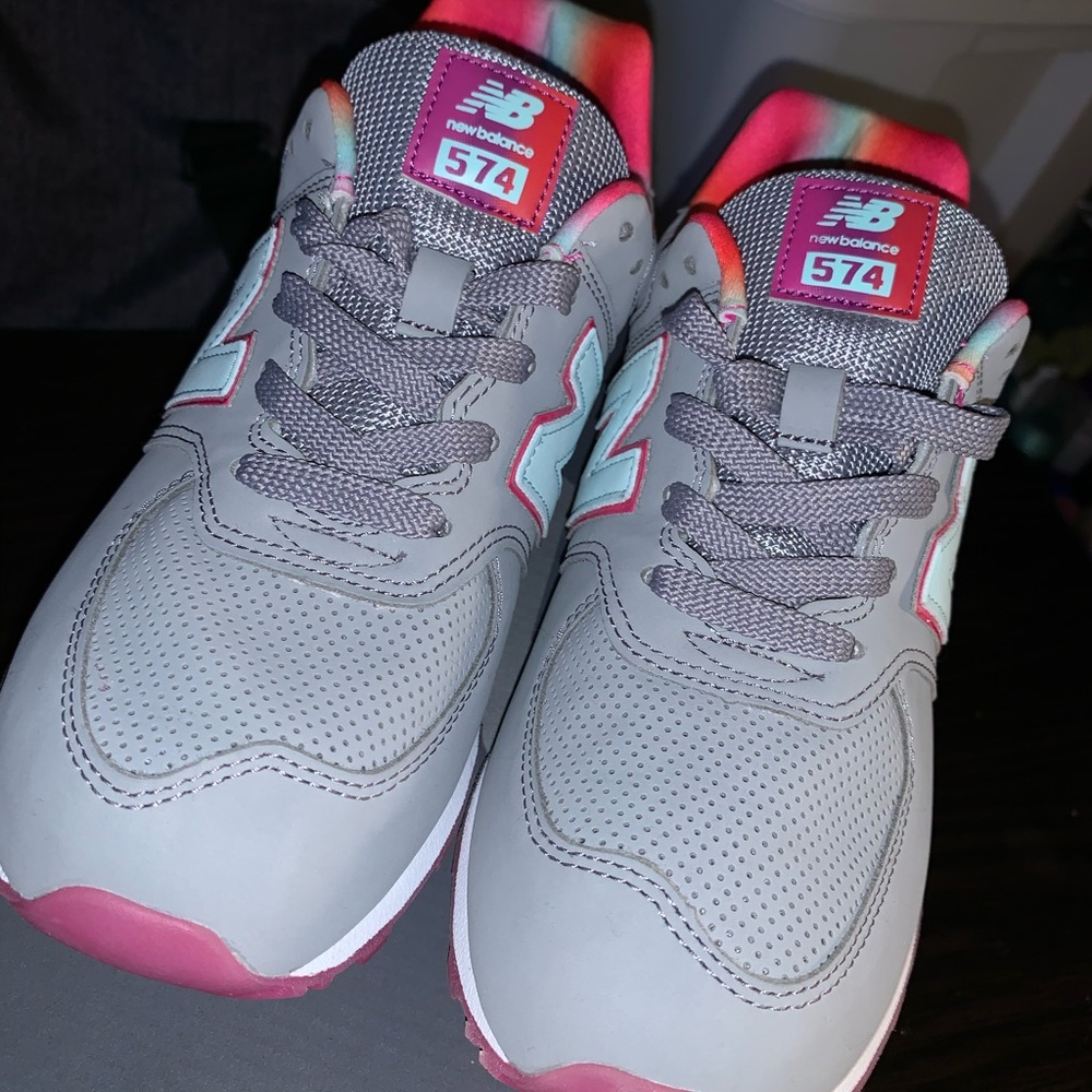 Kids New ballence | size: US 5 | Price: $60